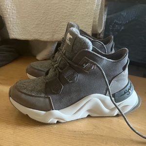 Sorel women’s kinetic caribou shoes